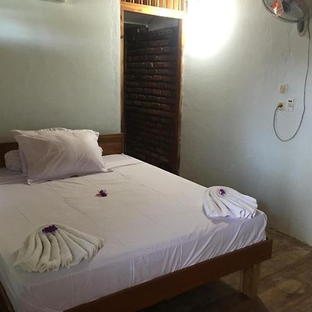 Bajo Sunset Hostel لابوان باجو المظهر الخارجي الصورة