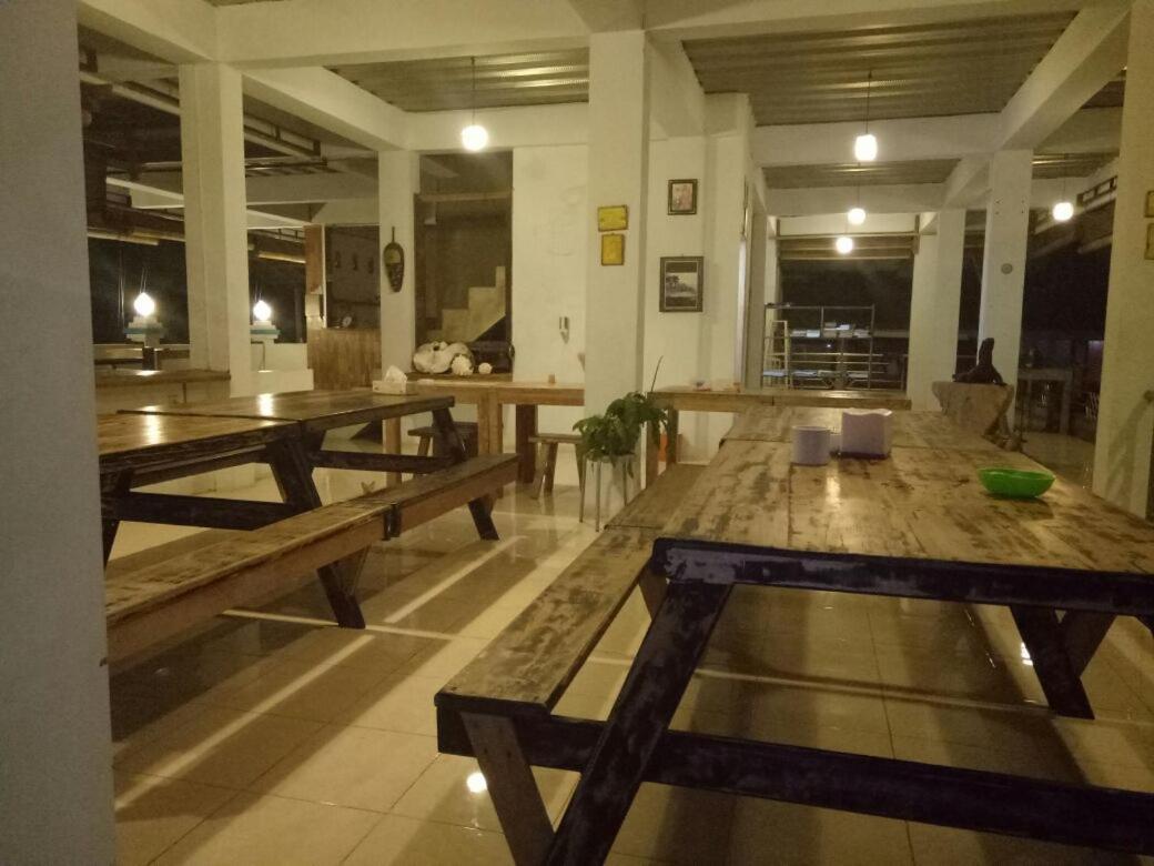 Bajo Sunset Hostel لابوان باجو المظهر الخارجي الصورة